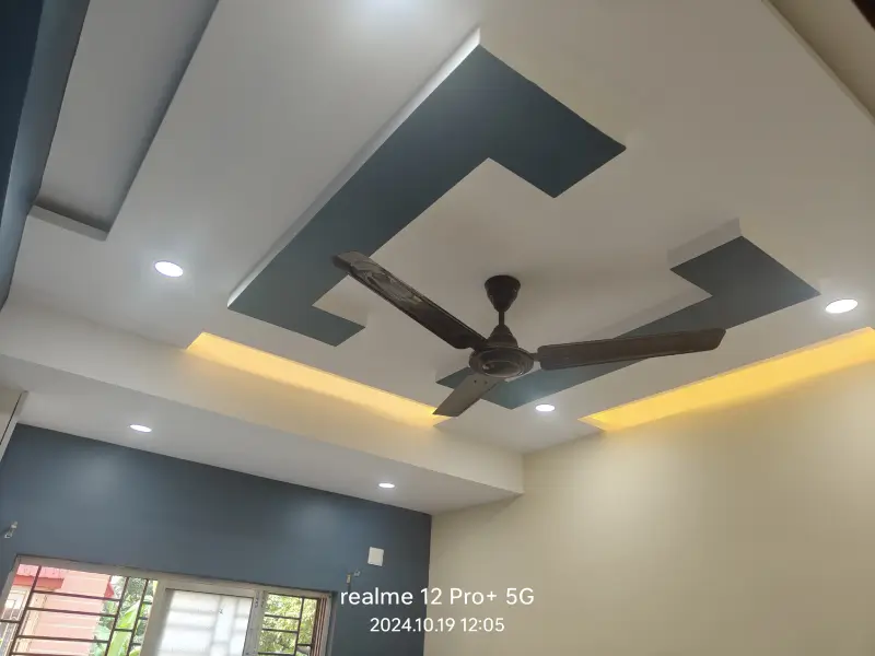 Ceiling color combination